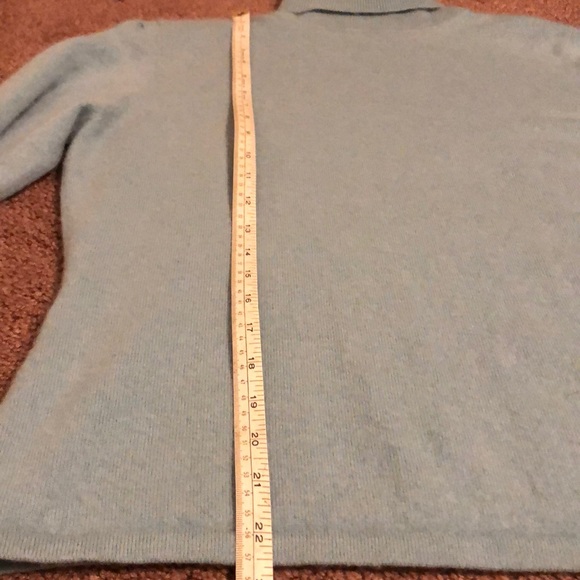 Cashmere turtleneck - Picture 7 of 8